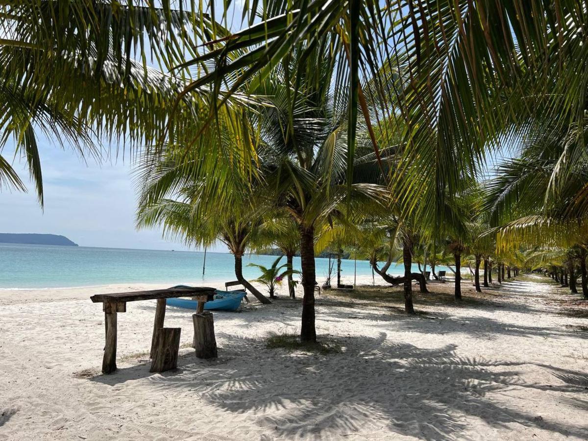 Hostel Funky Beach Sihanoukville Exterior foto